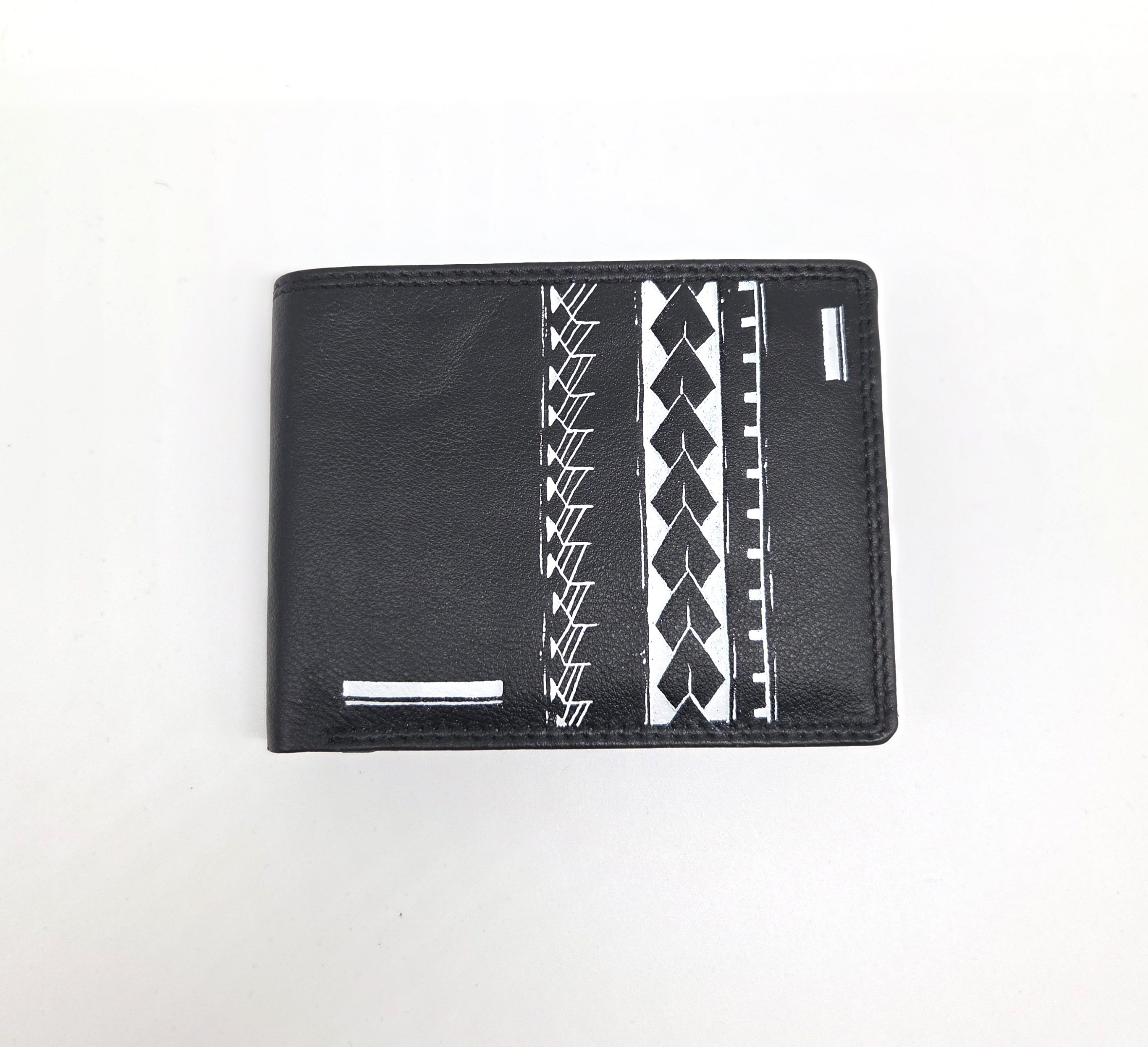 Tätowierte Geldtasche Rindsleder schwarz "MAORI"