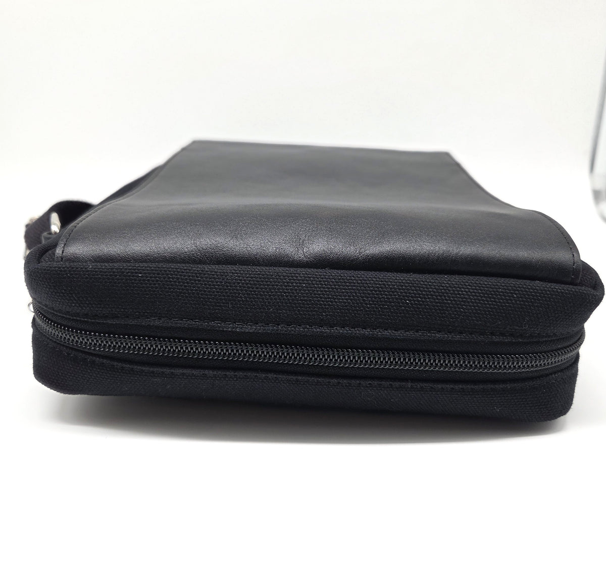 Tätowierte Tasche Canvas/Rindsleder schwarz "UN MER DE FLEURS"