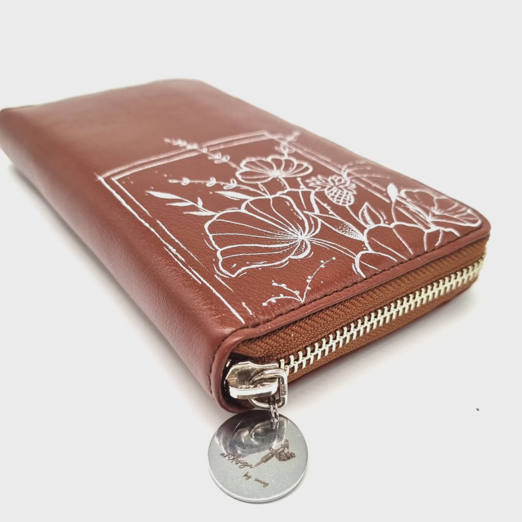 Tätowierte Geldtasche Rindsleder braun "BLUMENBEET"